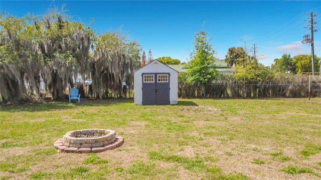 311 S CENTRAL AVENUE, Umatilla, FL 32784