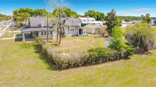 311 S CENTRAL AVENUE, Umatilla, FL 32784