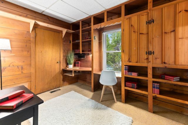 30 Cottage St, Medway, MA 02053