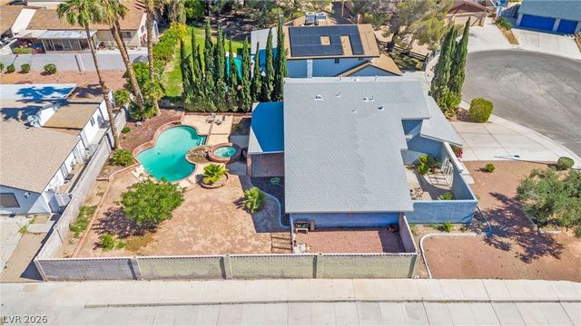 1808 Piccolo Way, Las Vegas, NV 89146