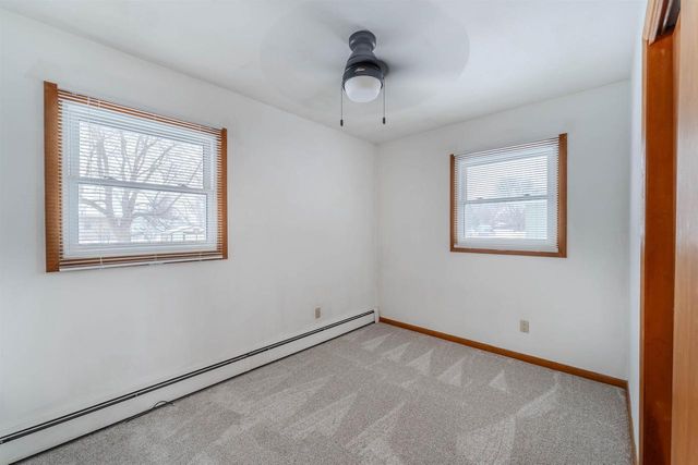 680 GLENDALE AVENUE, Oshkosh, WI 54901