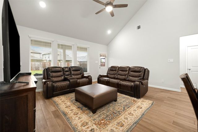 21131 Lady Of The Lake Lane, Cypress, TX 77433