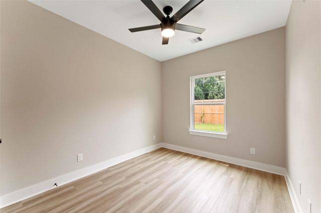 9514 Ashville Drive, Houston, TX 77051