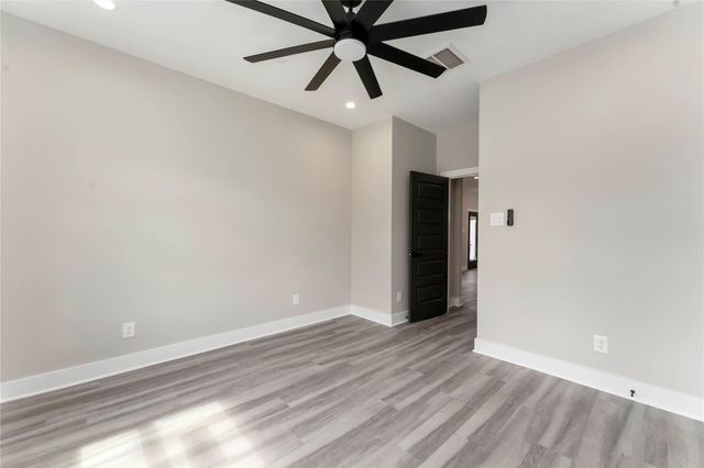 9514 Ashville Drive, Houston, TX 77051