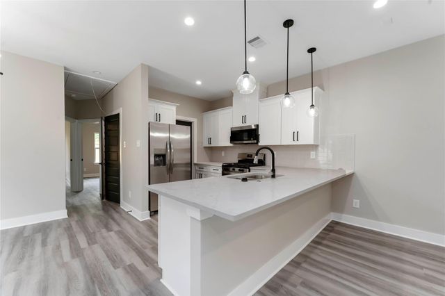 9514 Ashville Drive, Houston, TX 77051