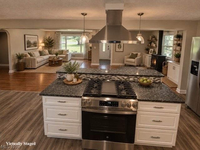 1087 Krumroy Road, Akron, OH 44306