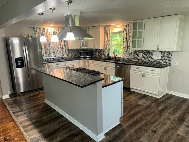 1087 Krumroy Road, Akron, OH 44306
