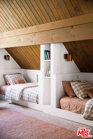 1260 Yukon Court, Lake Arrowhead, CA 92352