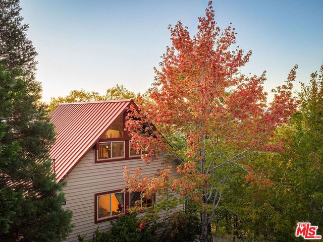 1260 Yukon Court, Lake Arrowhead, CA 92352