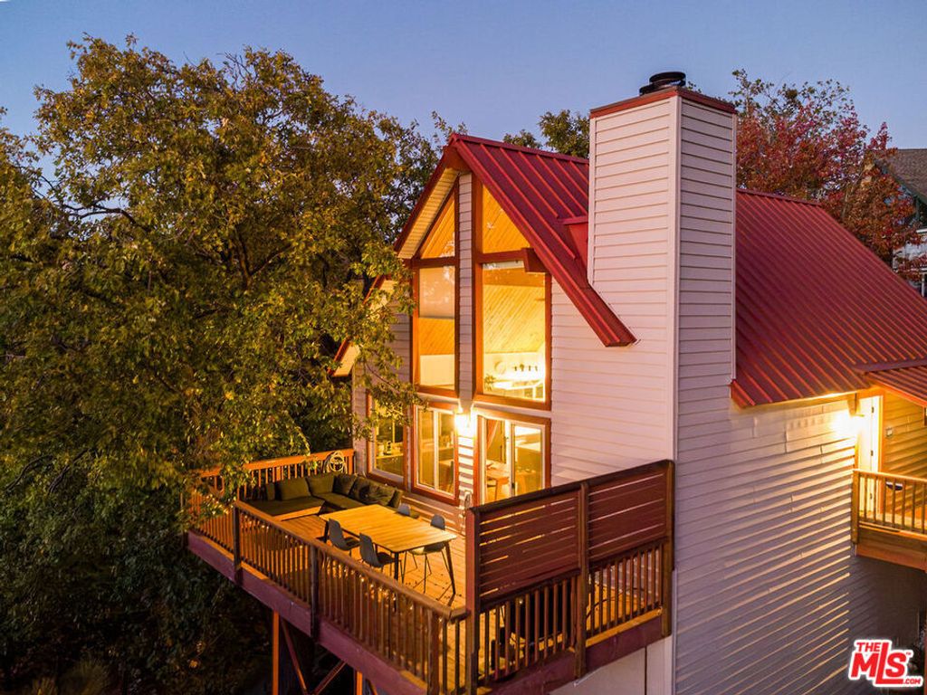 1260 Yukon Court, Lake Arrowhead, CA 92352