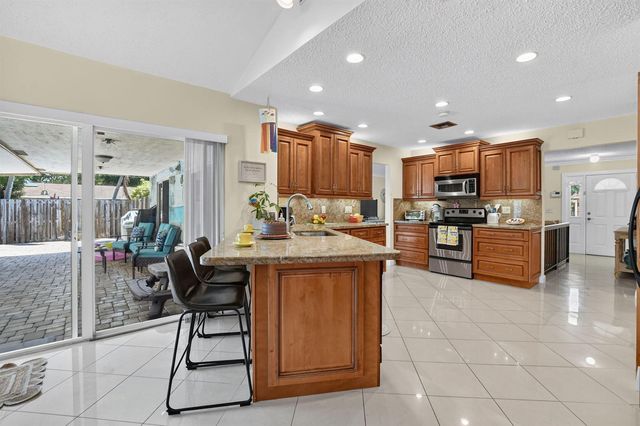 1345 SW 28th Avenue, Deerfield Beach, FL 33442