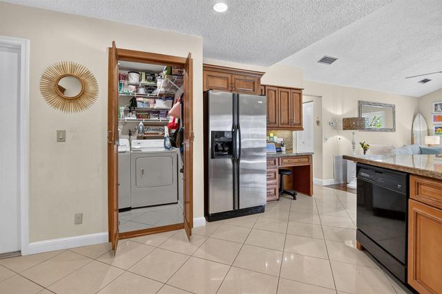 1345 SW 28th Avenue, Deerfield Beach, FL 33442