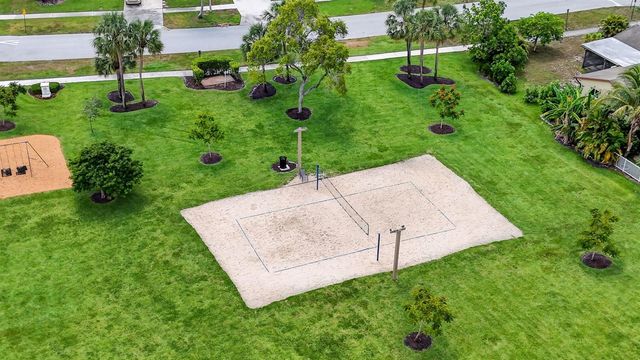 1345 SW 28th Avenue, Deerfield Beach, FL 33442