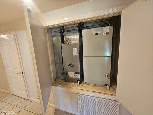 1891 Vondell Drive, Pahrump, NV 89048