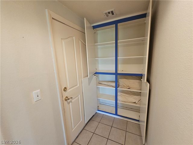 1891 Vondell Drive, Pahrump, NV 89048