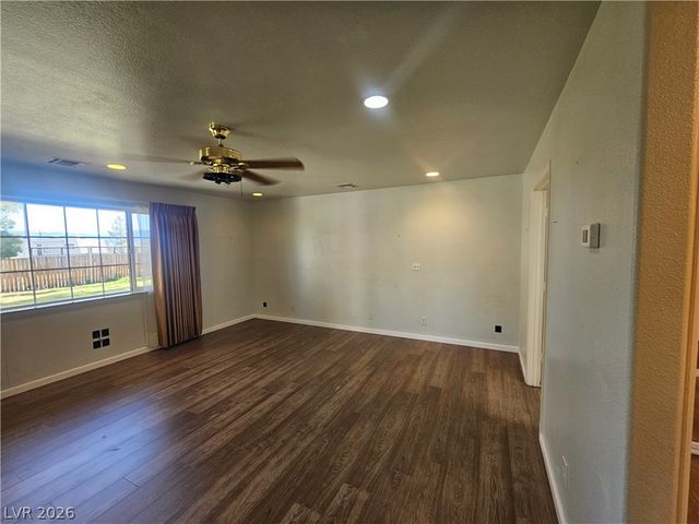 1891 Vondell Drive, Pahrump, NV 89048