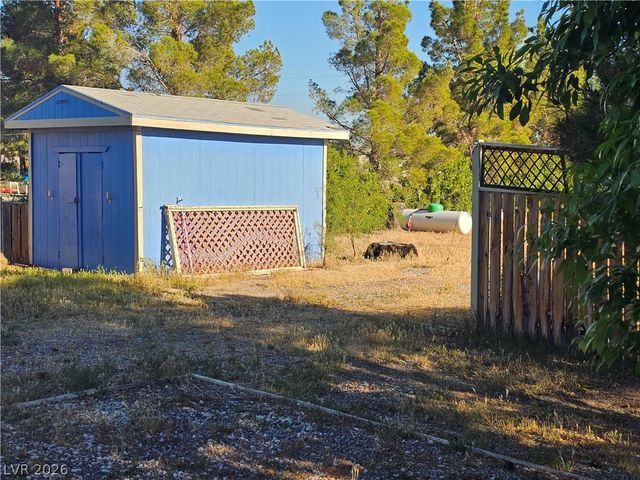 1891 Vondell Drive, Pahrump, NV 89048