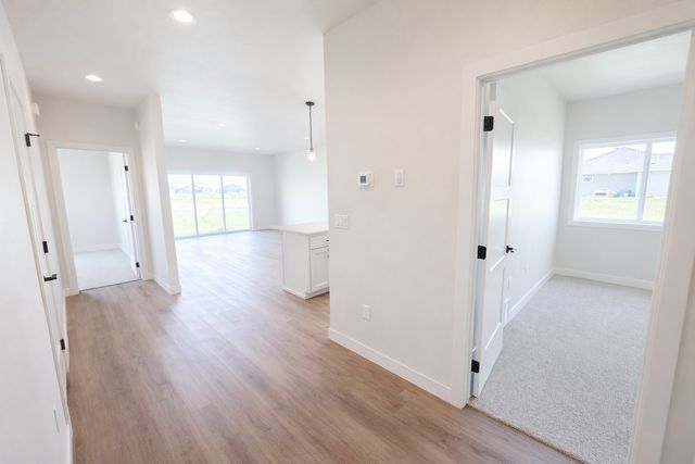 1600 5th Avenue NE, Dilworth, MN 56529