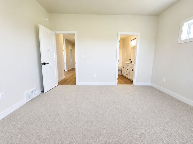 1600 5th Avenue NE, Dilworth, MN 56529
