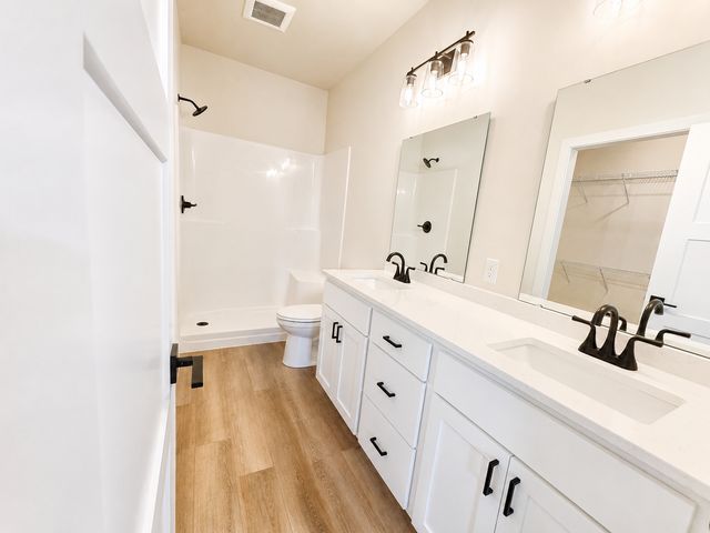 1600 5th Avenue NE, Dilworth, MN 56529
