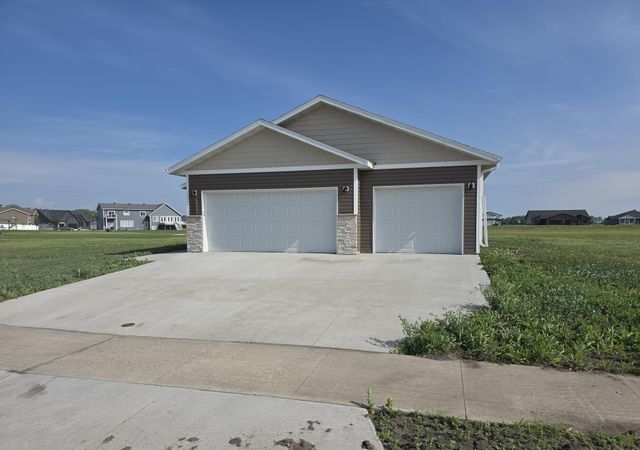 1600 5th Avenue NE, Dilworth, MN 56529