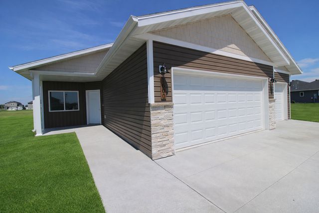 1600 5th Avenue NE, Dilworth, MN 56529