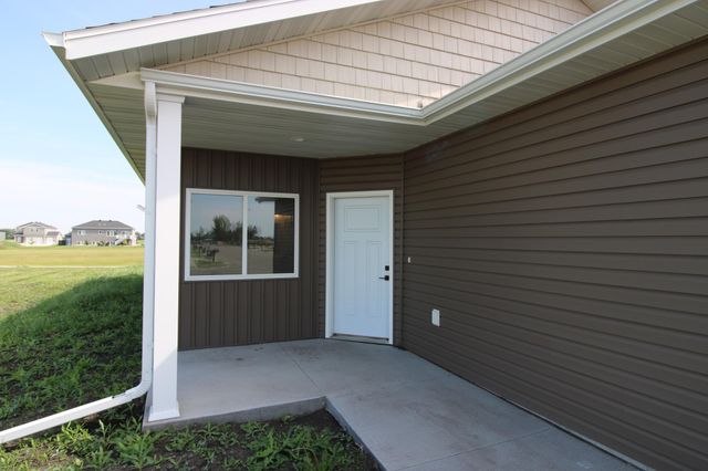 1600 5th Avenue NE, Dilworth, MN 56529