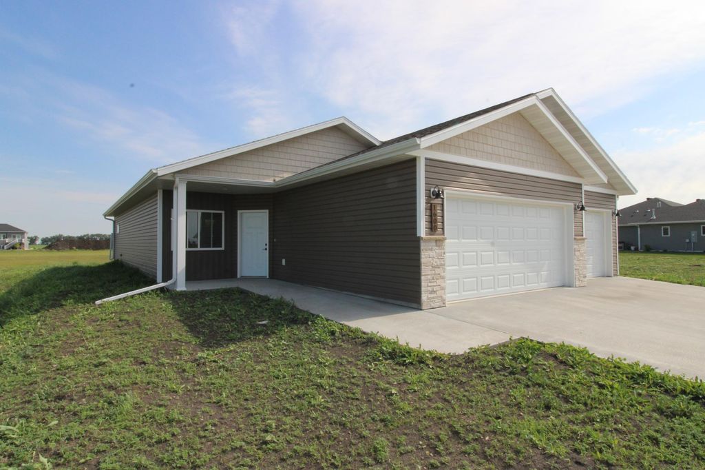 1600 5th Avenue NE, Dilworth, MN 56529