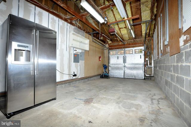 2020 MERION AVE, Atco, NJ 08004