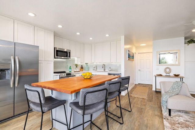 84-757 Kiana Place 4-B, Waianae, HI 96792