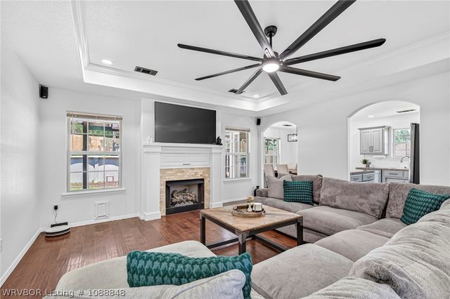 126 Pine Street, Greenwood, AR 72936