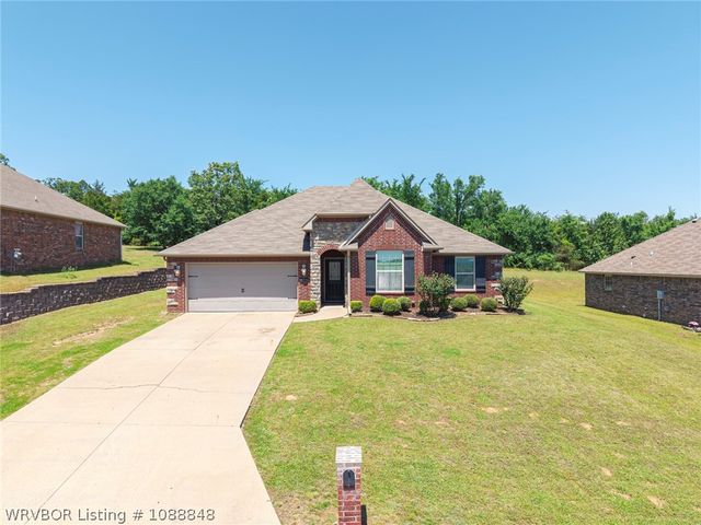 126 Pine Street, Greenwood, AR 72936