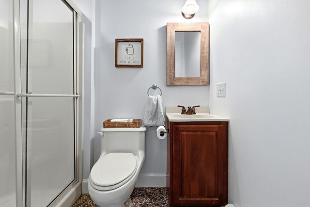 221 Central St, Hingham, MA 02043