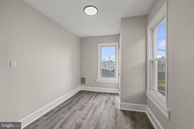 213 CHESTNUT ST, Westville, NJ 08093