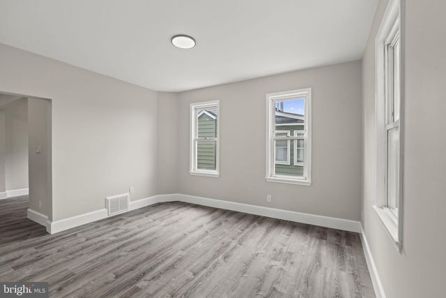 213 CHESTNUT ST, Westville, NJ 08093