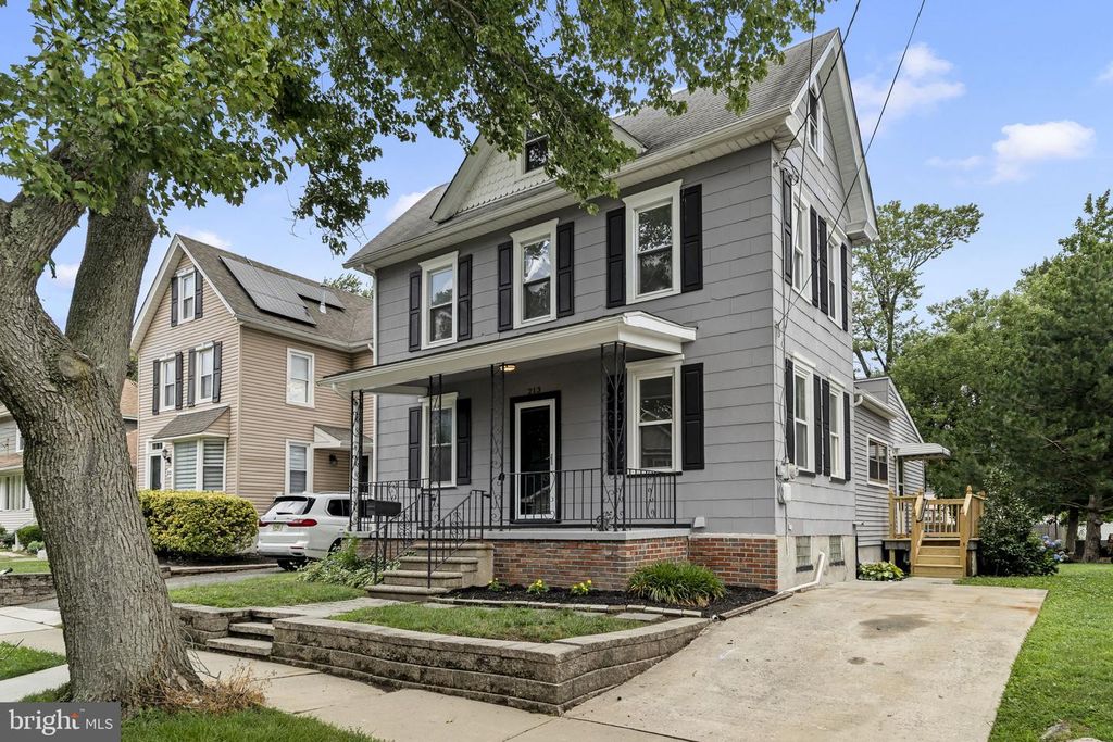 213 CHESTNUT ST, Westville, NJ 08093