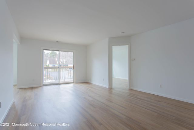 93 Diane Drive, Tinton Falls, NJ 07753
