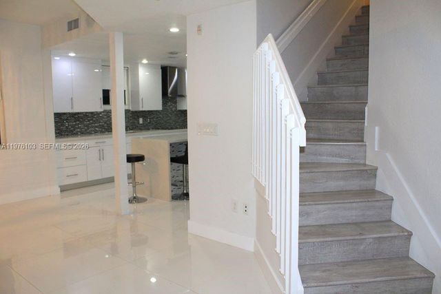 10902 NW 83rd St 222, Doral, FL 33178