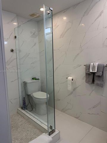 10902 NW 83rd St 222, Doral, FL 33178