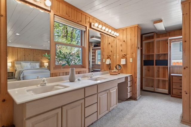 714 NE 10th Street, Bend, OR 97701
