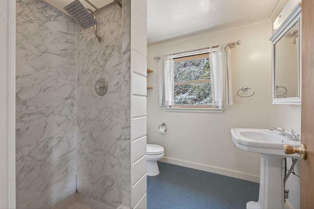 714 NE 10th Street, Bend, OR 97701