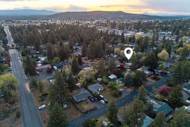 714 NE 10th Street, Bend, OR 97701