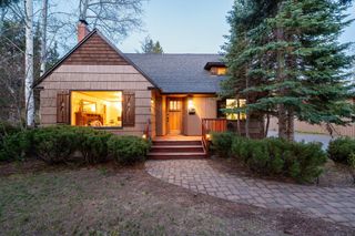 714 NE 10th Street, Bend, OR 97701