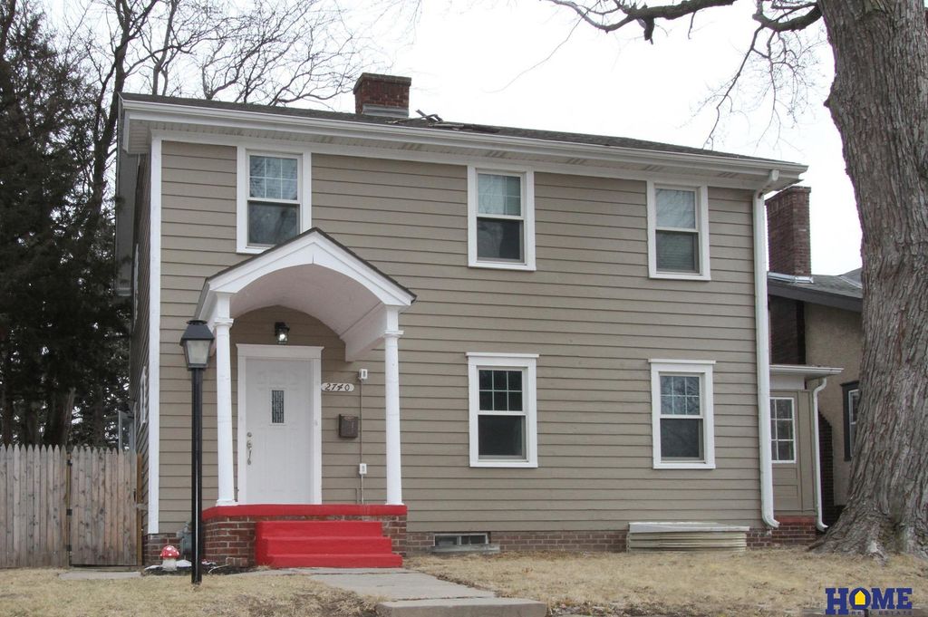 2740 S 13th Street, Lincoln, NE 68502