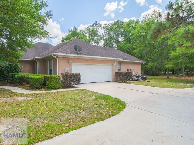 545 Cody Drive, Jesup, GA 31545