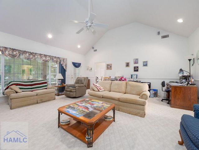 545 Cody Drive, Jesup, GA 31545