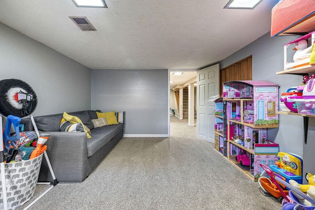 4825 Chippendale Drive 4825 Chippendale Drive, Springfield, OH 45503