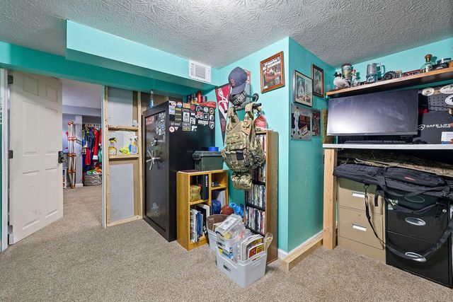4825 Chippendale Drive 4825 Chippendale Drive, Springfield, OH 45503