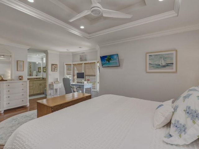 32 Covey LN 32, Naples, FL 34114