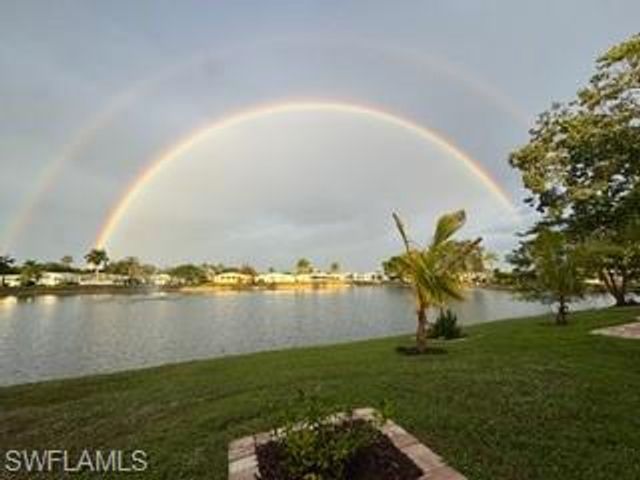 32 Covey LN 32, Naples, FL 34114